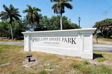 2308 Waterbluff Place Sarasota FL 34231