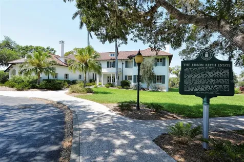 2308 Waterbluff Place Sarasota FL 34231