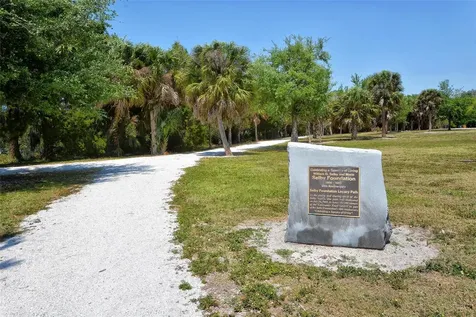 2308 Waterbluff Place Sarasota FL 34231