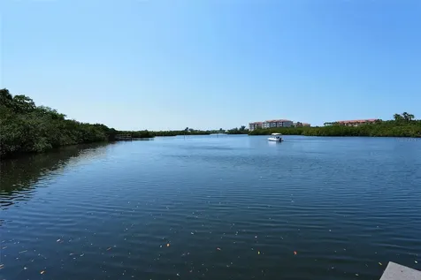 2308 Waterbluff Place Sarasota FL 34231