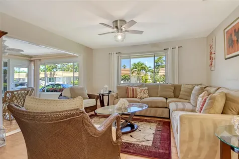 2308 Waterbluff Place Sarasota FL 34231