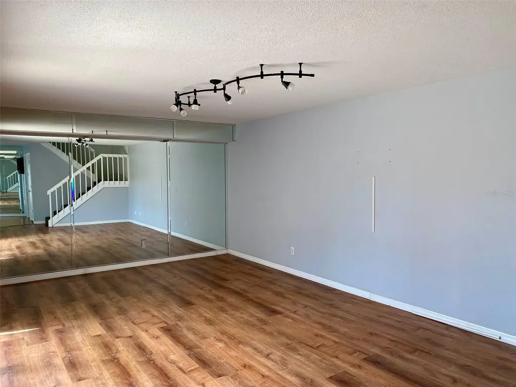 2942 Poplar Avenue Leesburg FL 34748