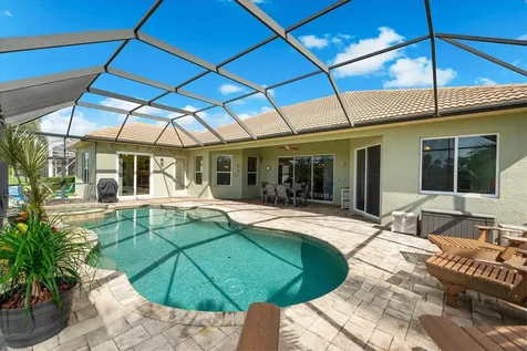 7003 74th Street Circle E Bradenton FL 34203