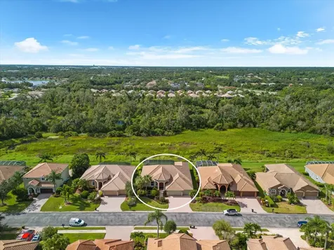 7003 74th Street Circle E Bradenton FL 34203
