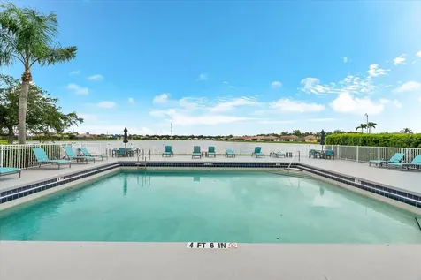 7003 74th Street Circle E Bradenton FL 34203