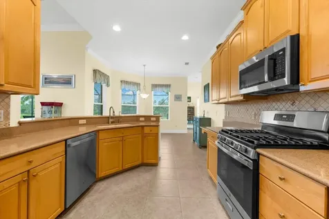 7003 74th Street Circle E Bradenton FL 34203