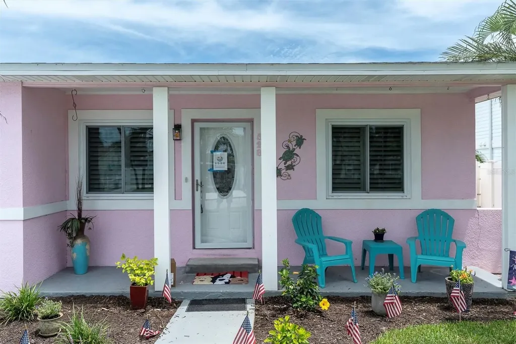 528 77th Avenue St Pete Beach FL 33706