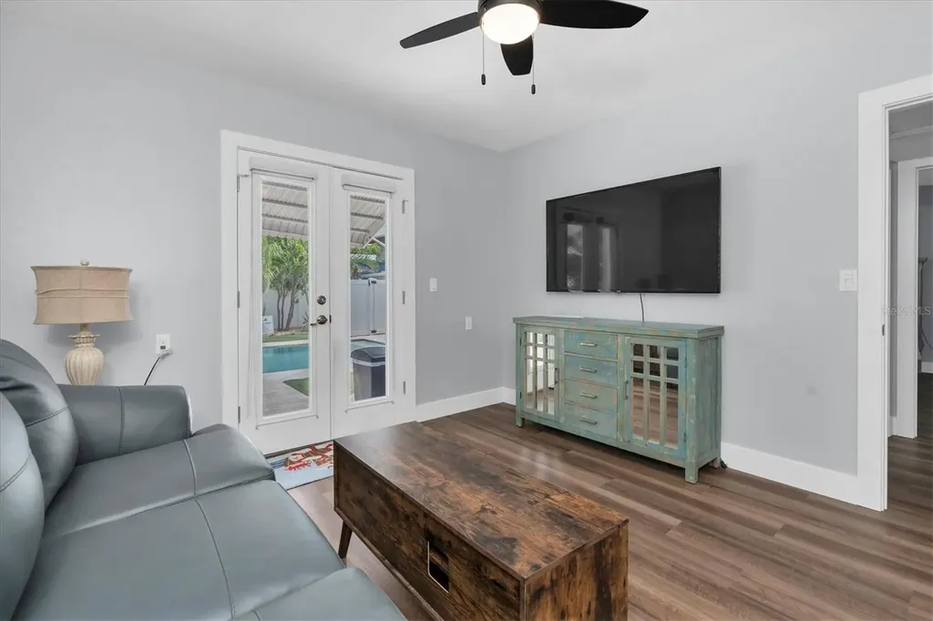 528 77th Avenue St Pete Beach FL 33706