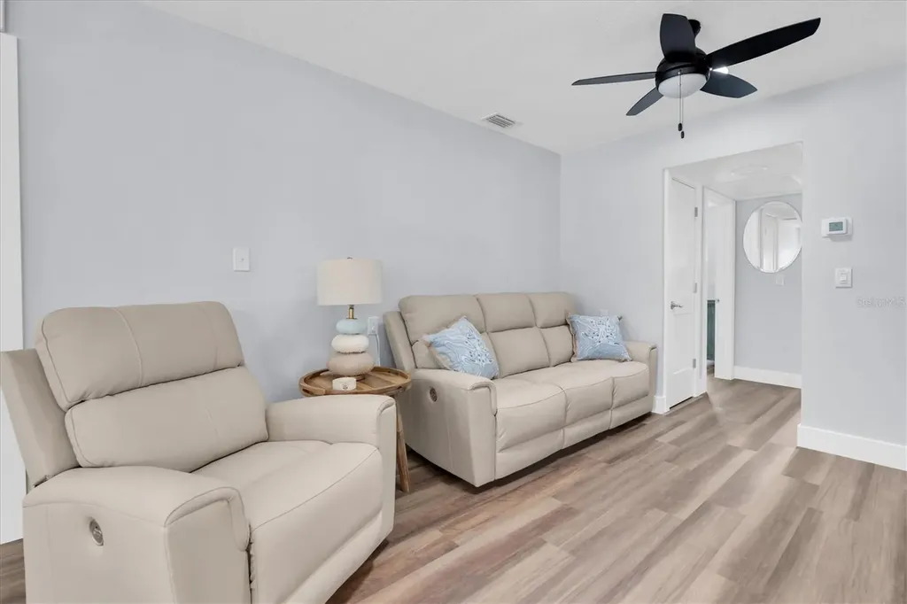 528 77th Avenue St Pete Beach FL 33706