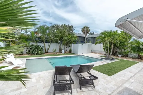 528 77th Avenue St Pete Beach FL 33706