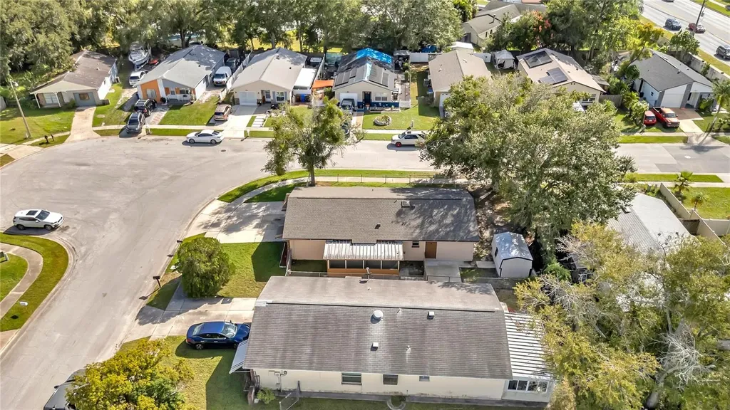 1305 Mill Creek Place Kissimmee FL 34744
