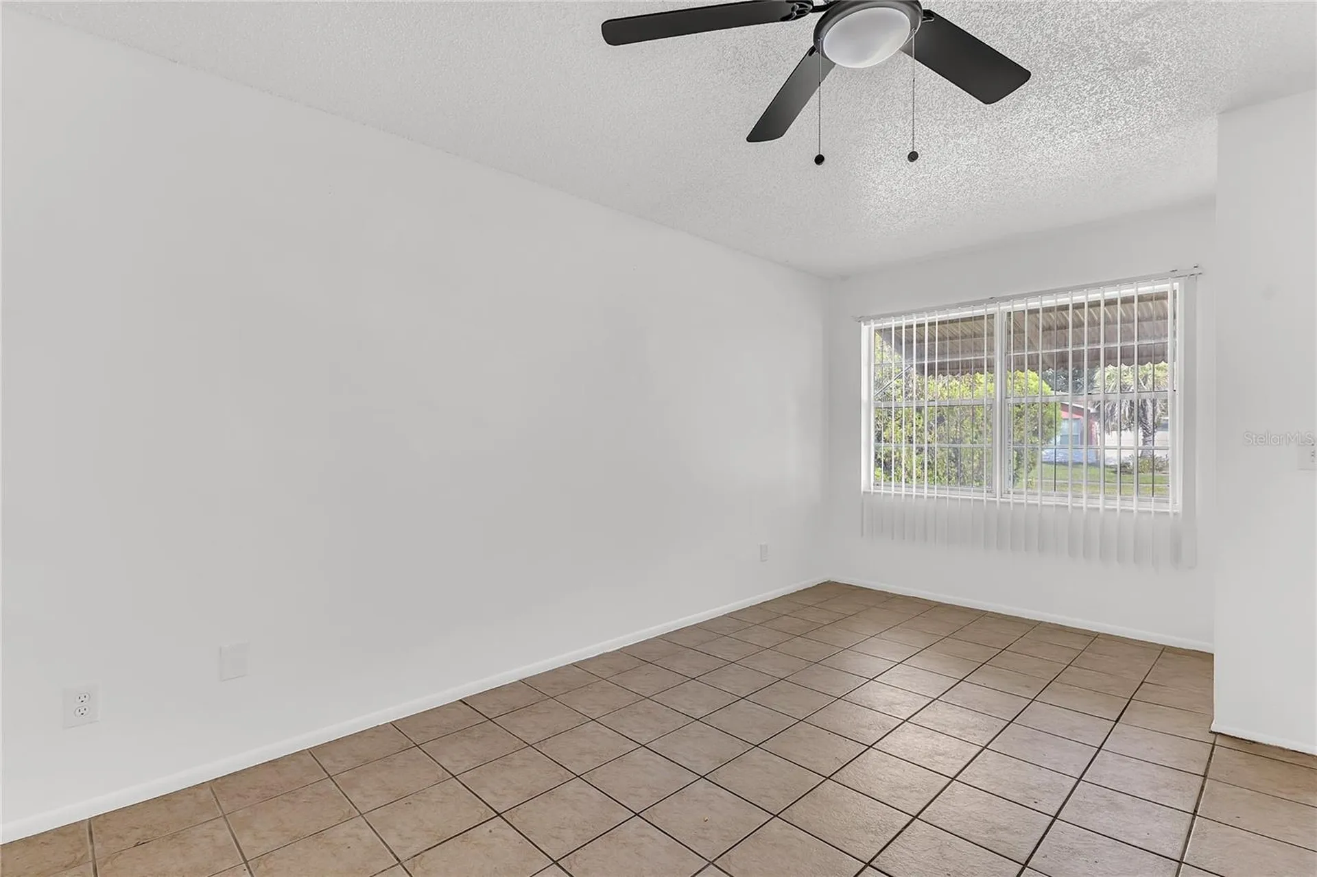 1305 Mill Creek Place Kissimmee FL 34744