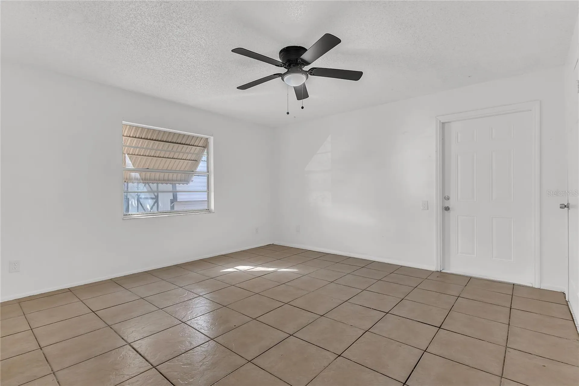 1305 Mill Creek Place Kissimmee FL 34744