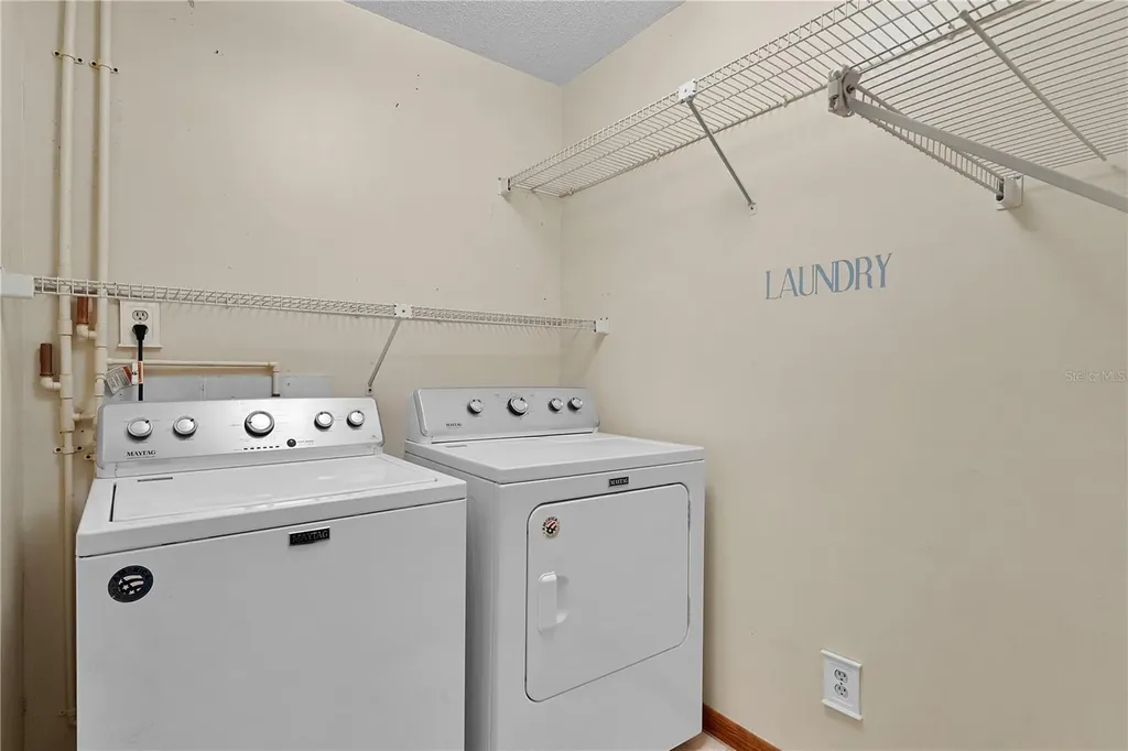 8284 County Road 209 Wildwood FL 34785