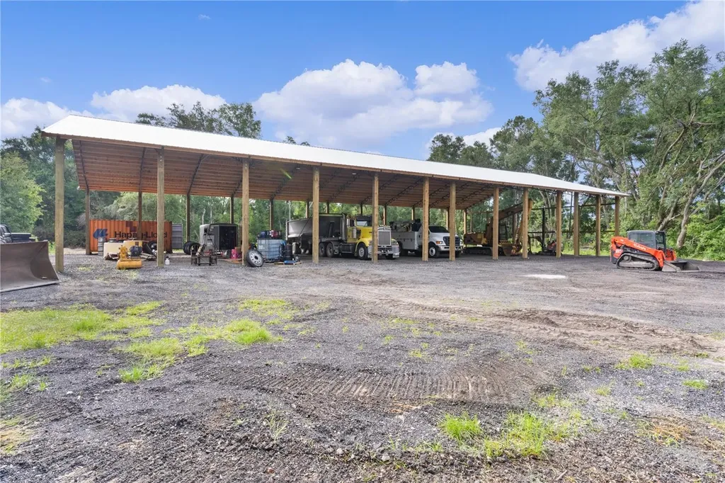 8284 County Road 209 Wildwood FL 34785