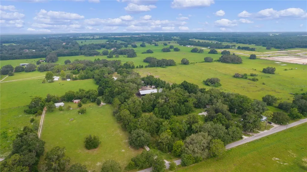 8284 County Road 209 Wildwood FL 34785