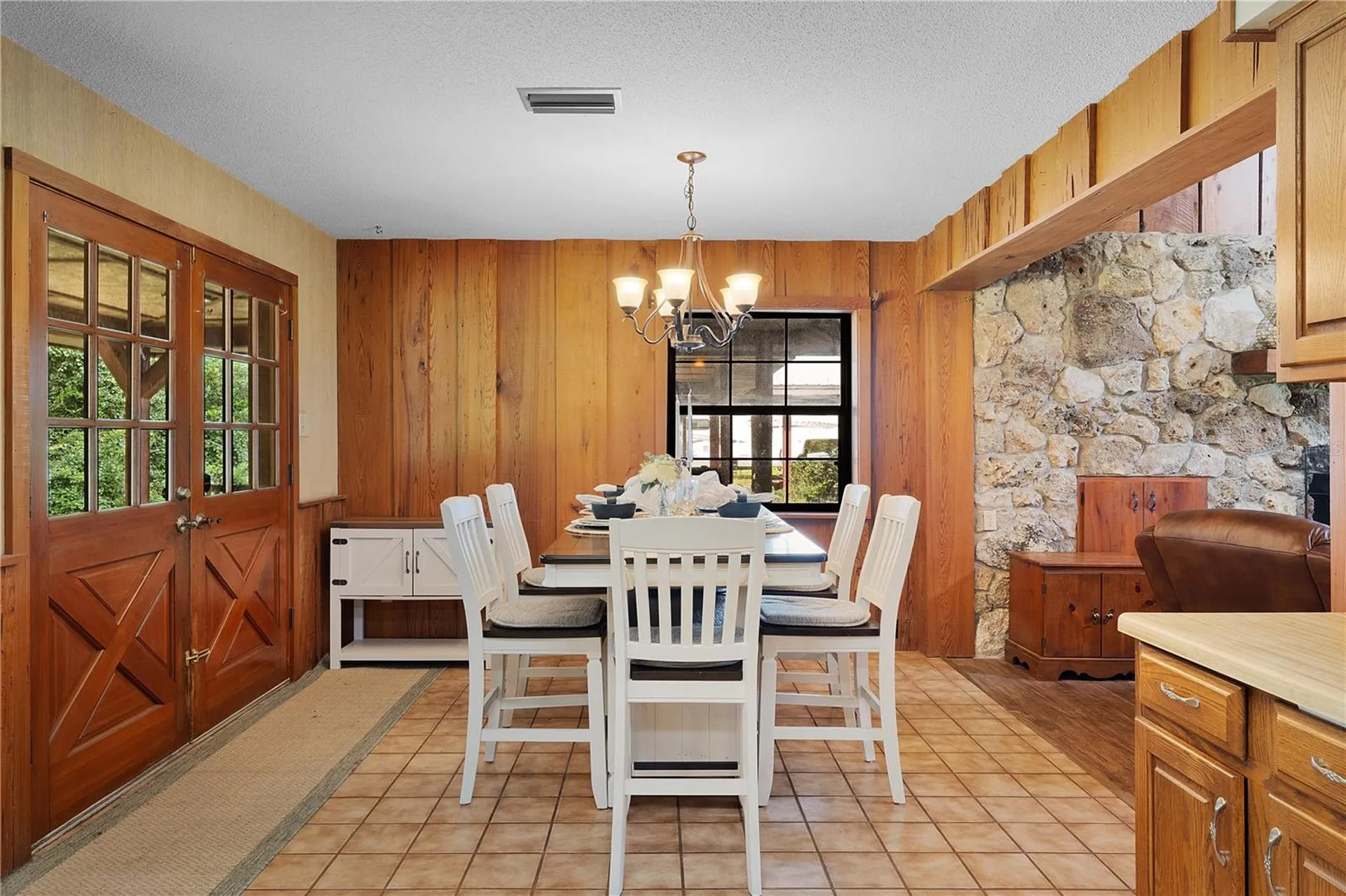 8284 County Road 209 Wildwood FL 34785