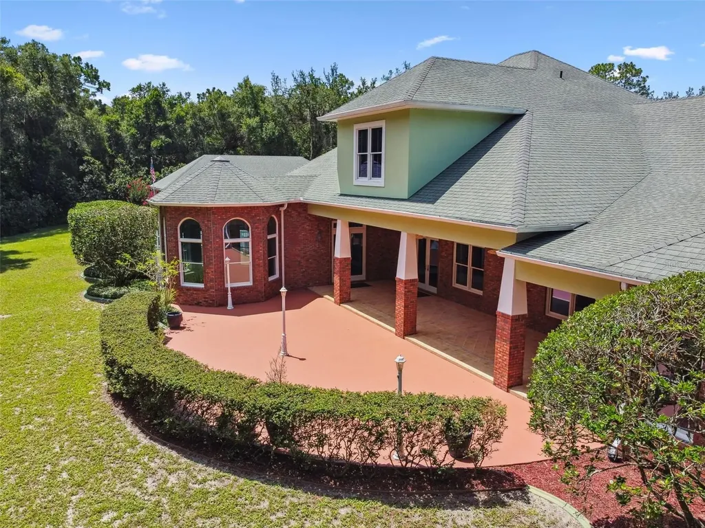 1745 Taylor Woods Road Deland FL 32724