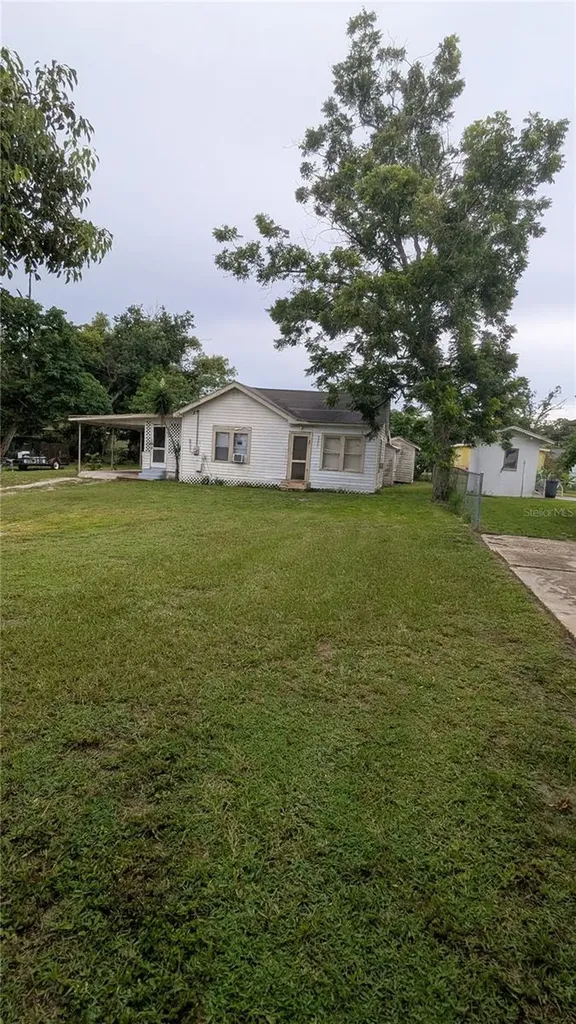 1102 W 13th Street Lakeland FL 33805
