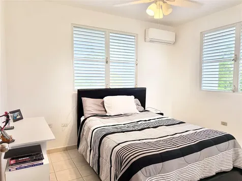 Urb. La Romana 216 Calle Franchesco Quebradillas PR 00678