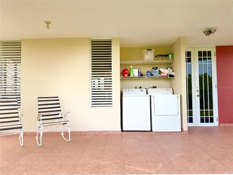 Urb. La Romana 216 Calle Franchesco Quebradillas PR 00678