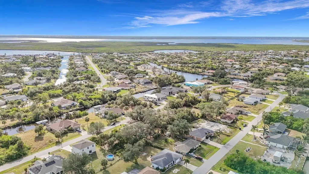 17209 Sabrina Circle Port Charlotte FL 33948