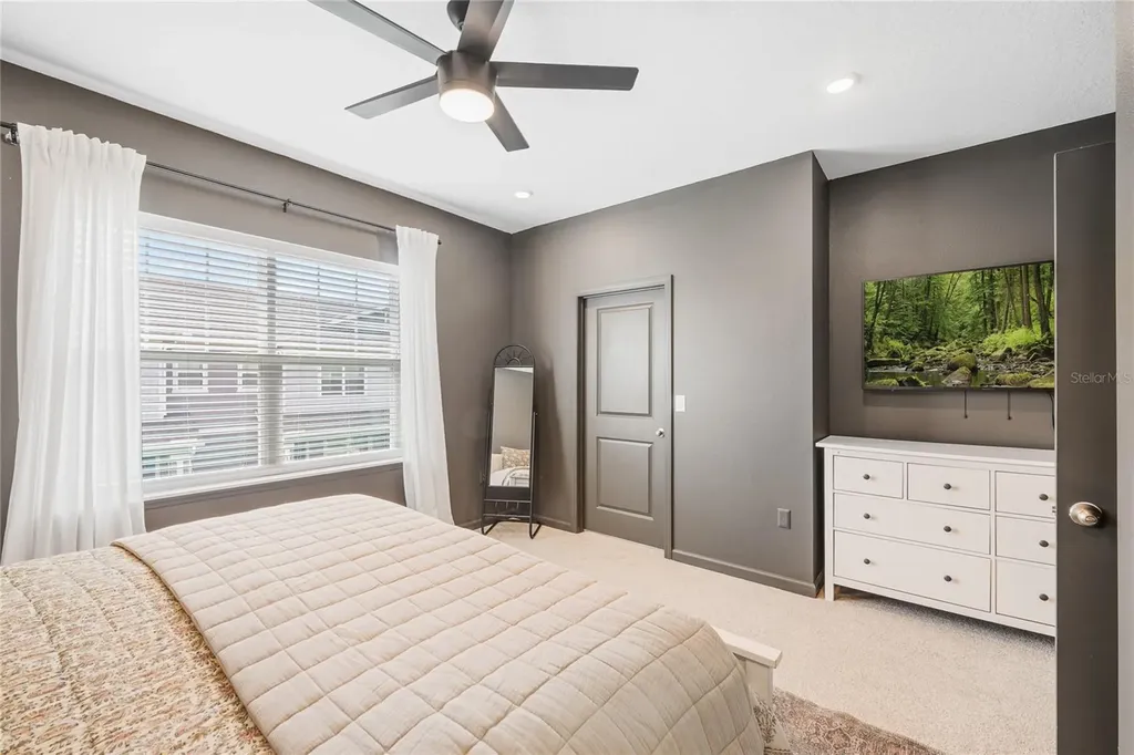 627 Dogfish Lane Debary FL 32713