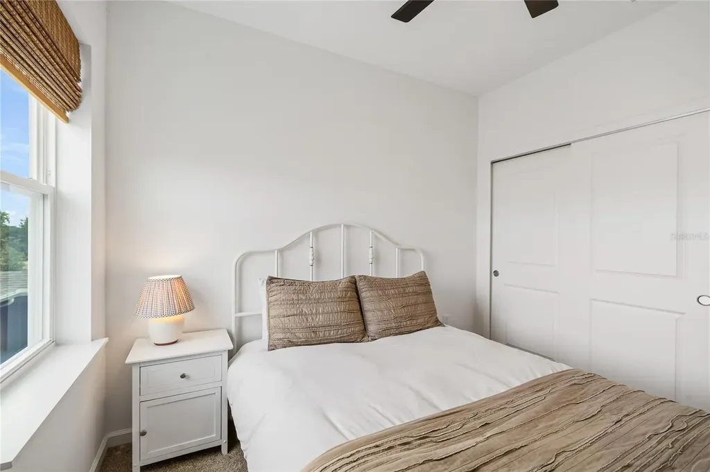 627 Dogfish Lane Debary FL 32713