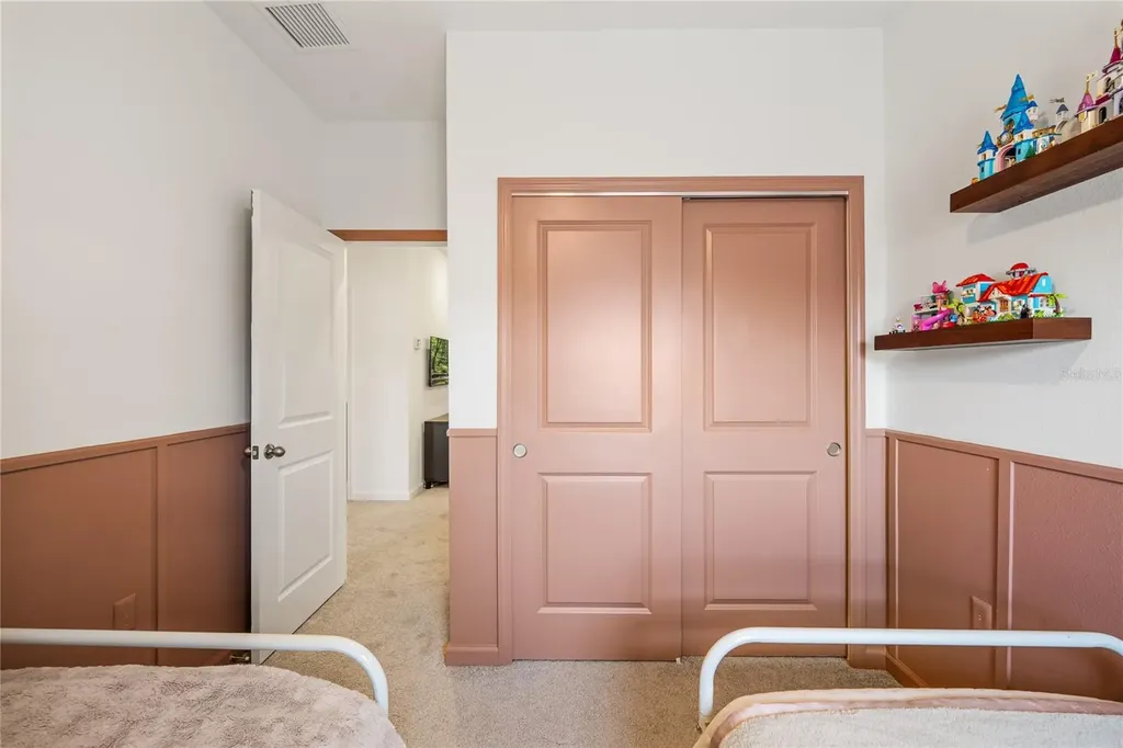 627 Dogfish Lane Debary FL 32713