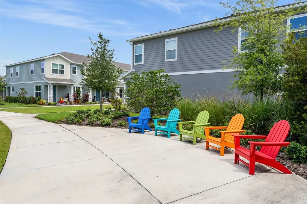 627 Dogfish Lane Debary FL 32713