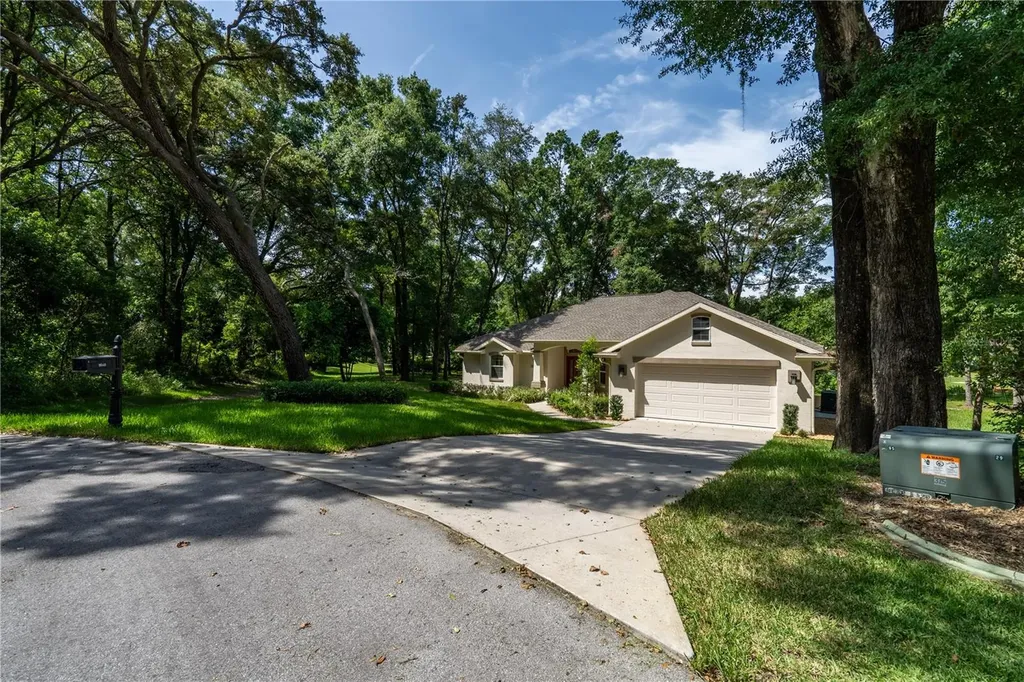 9540 SW 189th Court Dunnellon FL 34432