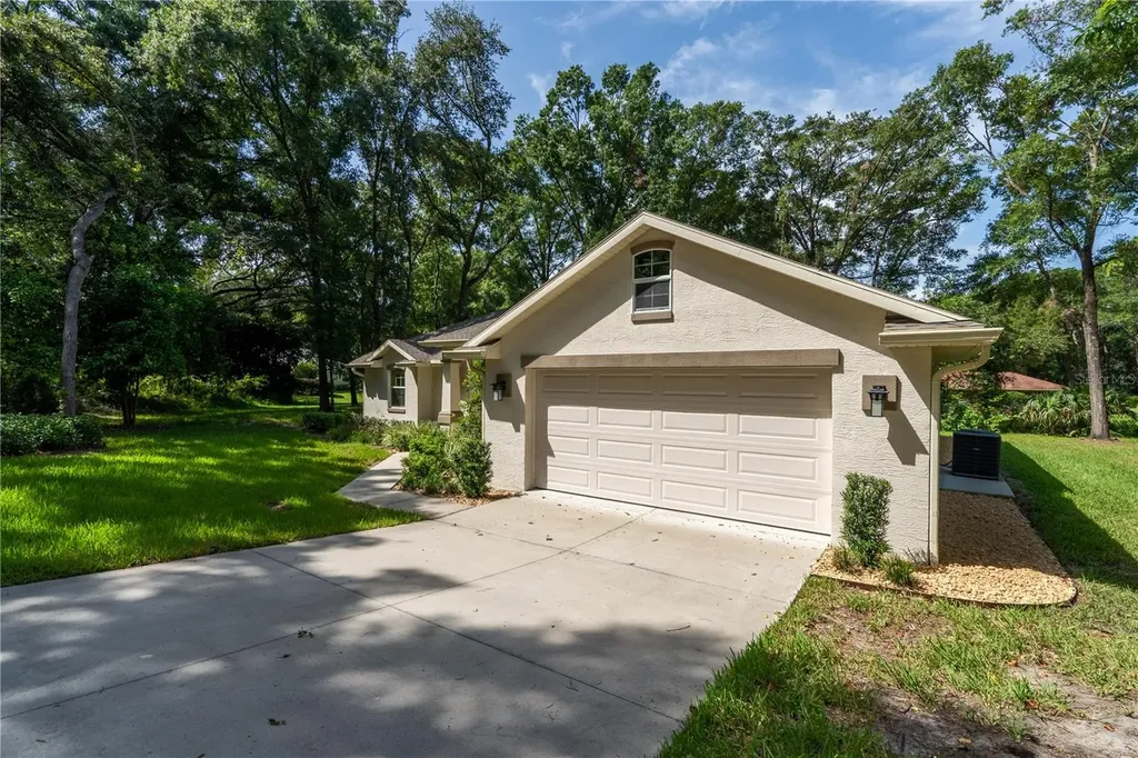 9540 SW 189th Court Dunnellon FL 34432