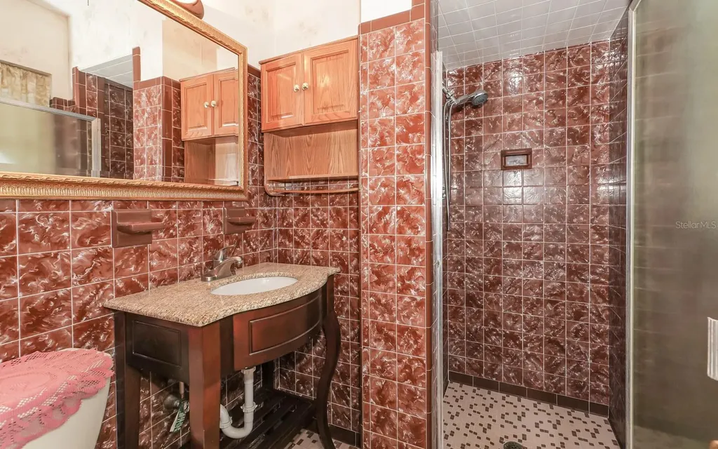 2461 Ringling Boulevard Sarasota FL 34237