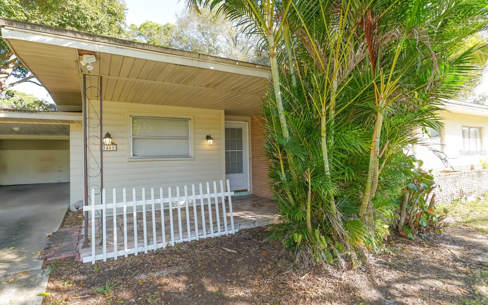 2461 Ringling Boulevard Sarasota FL 34237