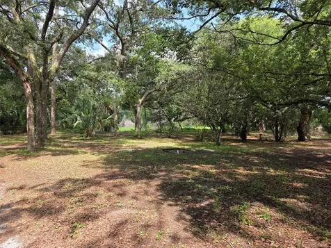 37742 Glades Lane Zephyrhills FL 33542