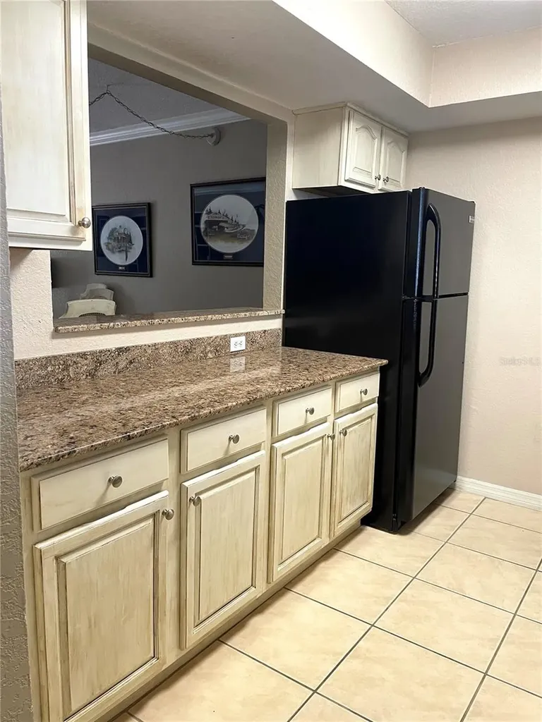 912 La Costa Circle Sarasota FL 34237