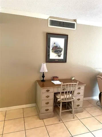 912 La Costa Circle Sarasota FL 34237