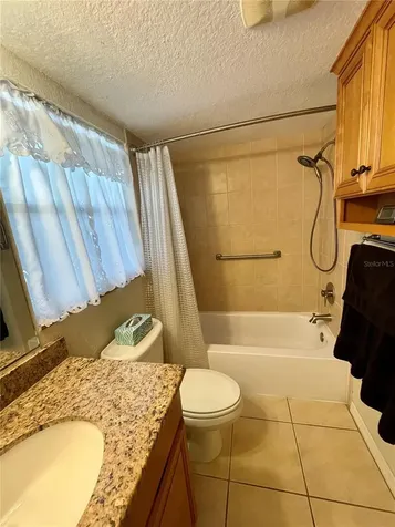 912 La Costa Circle Sarasota FL 34237