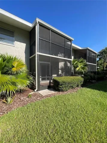 912 La Costa Circle Sarasota FL 34237