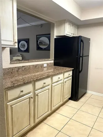 912 La Costa Circle Sarasota FL 34237