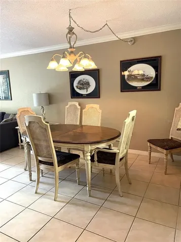 912 La Costa Circle Sarasota FL 34237