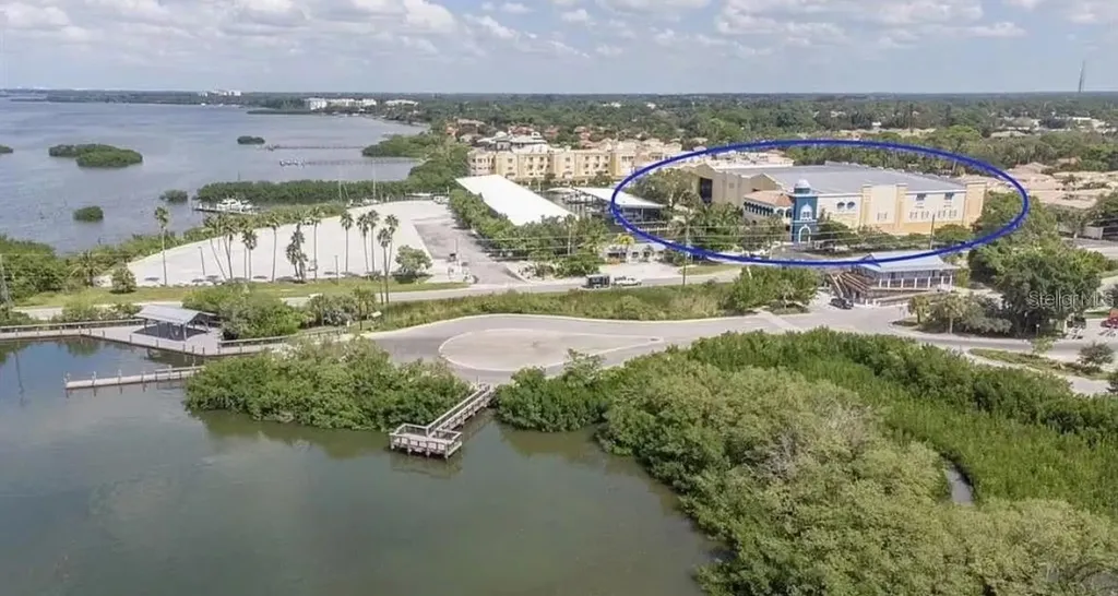 570 Blackburn Point Road Osprey FL 34229