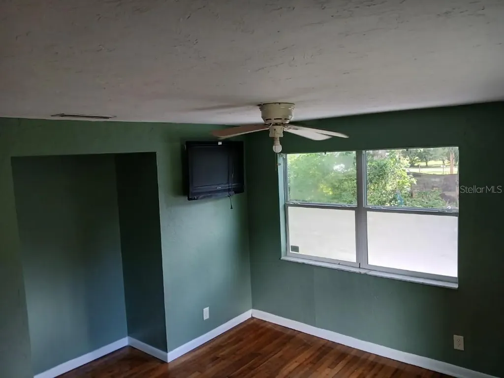 430 SE 74th Street Gainesville FL 32641