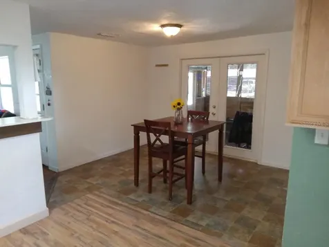 430 SE 74th Street Gainesville FL 32641