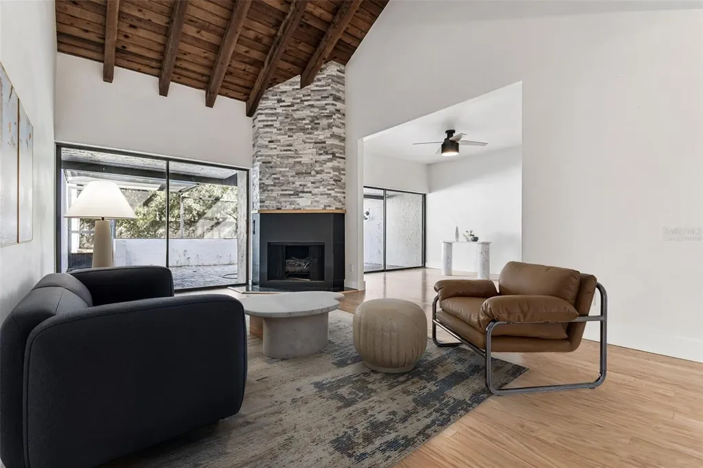 4213 Fairway Run Tampa FL 33618