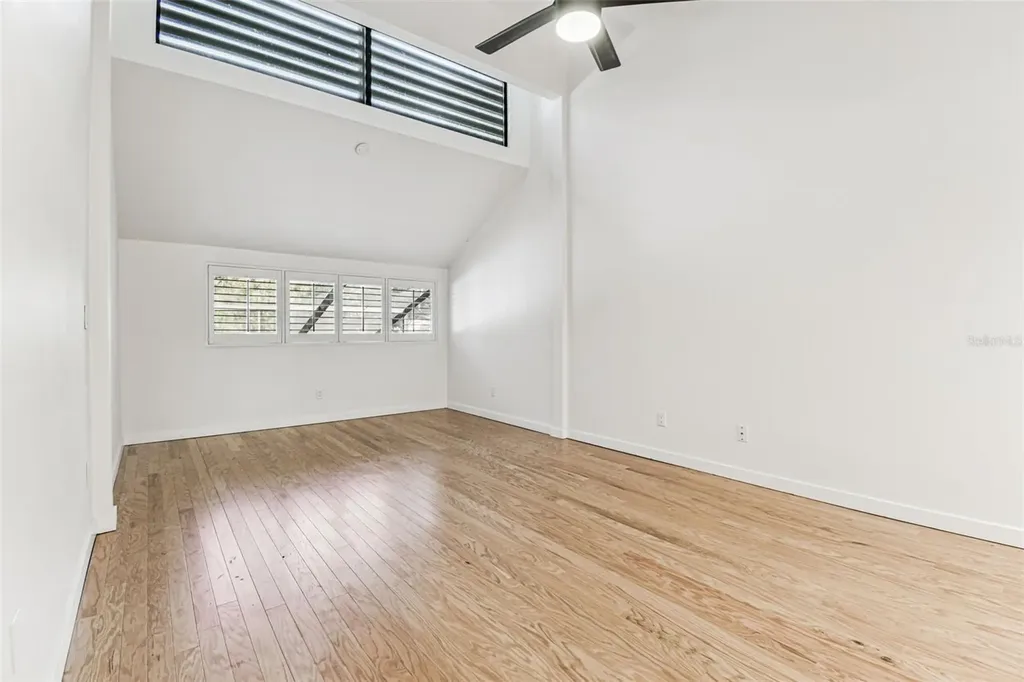 4213 Fairway Run Tampa FL 33618