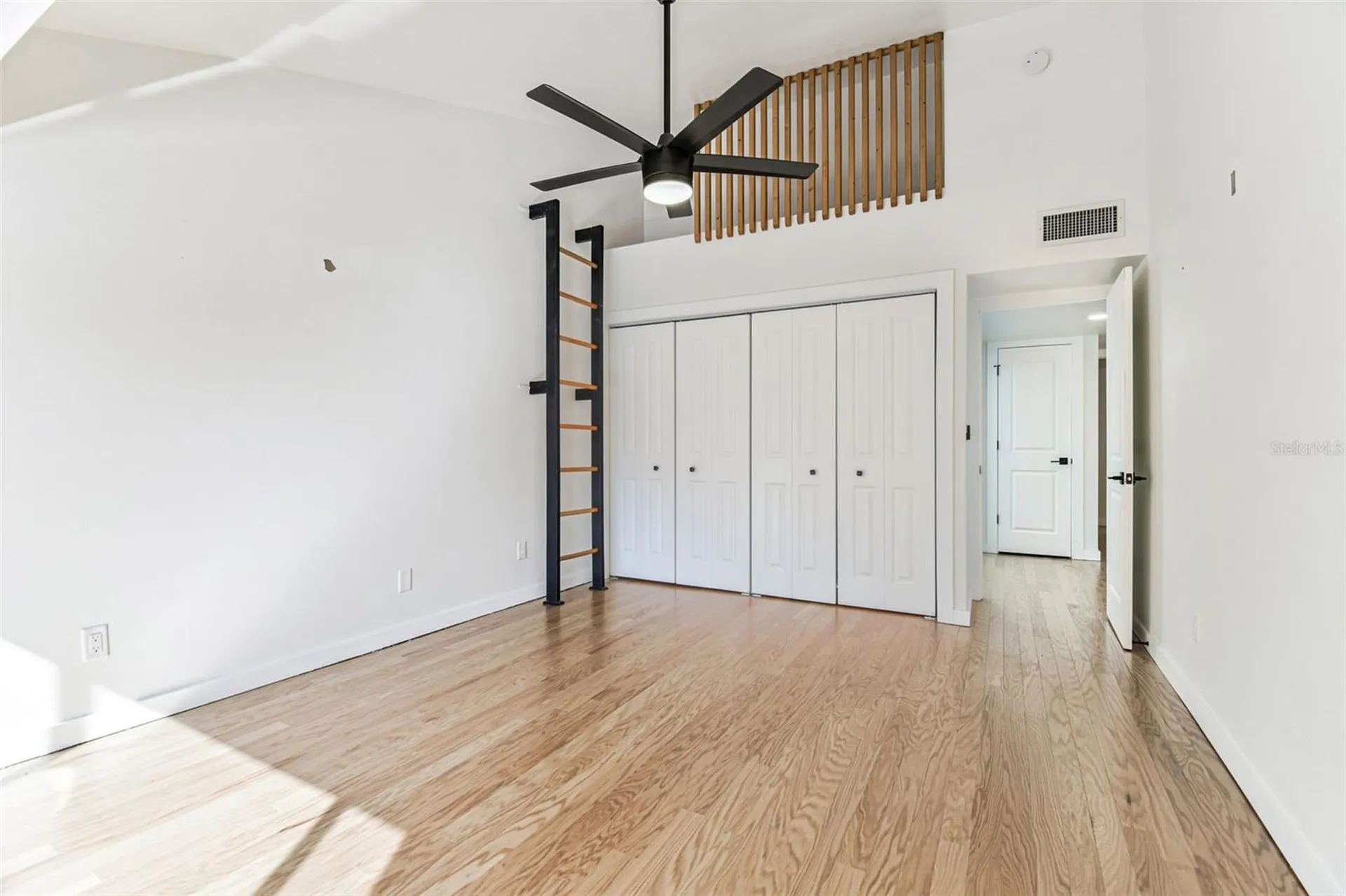4213 Fairway Run Tampa FL 33618
