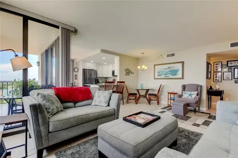 6357 Bahia Del Mar Boulevard St Petersburg FL 33715