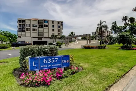 6357 Bahia Del Mar Boulevard St Petersburg FL 33715