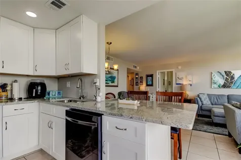 6357 Bahia Del Mar Boulevard St Petersburg FL 33715